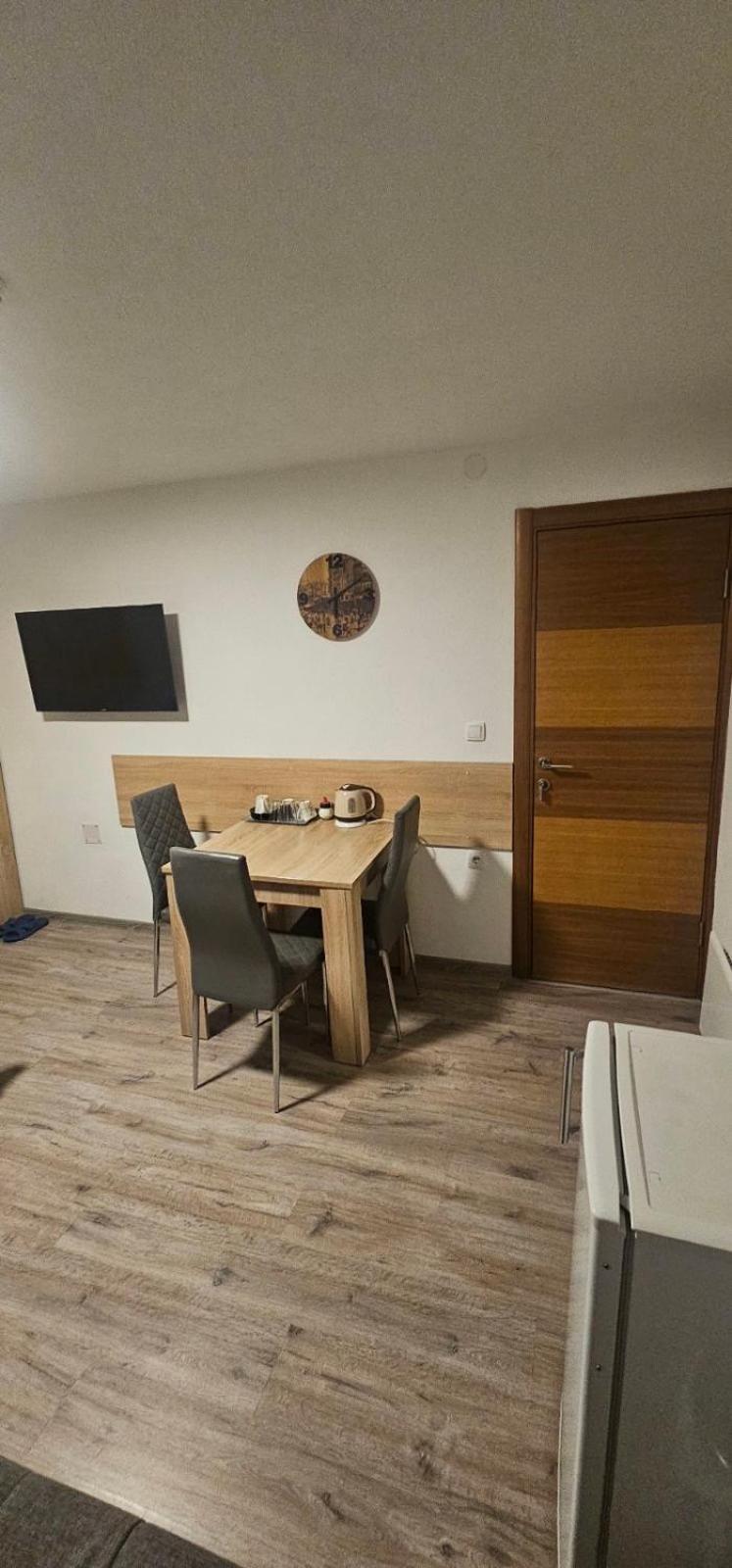 Apartmani Vesto Banja Luka Kültér fotó